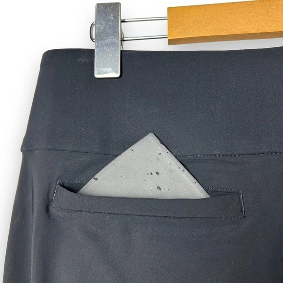 Lululemon Black Front Seam Bike Trousers with  Reflective Bottom Cuffs - Picture 7 of 10